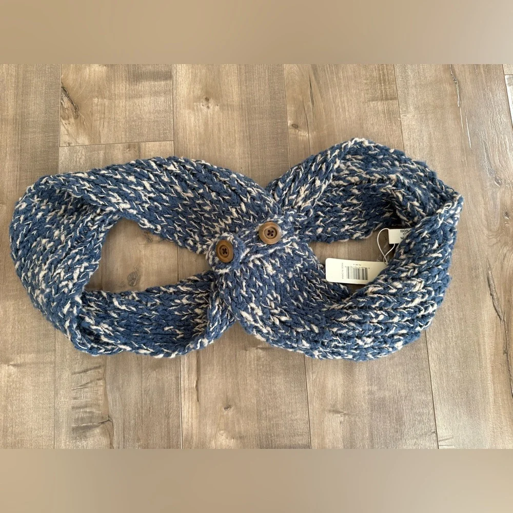 NEW Simply Noelle Scarf Convertible Infinity Straight Wrap Chunky Knit Blue Tan‎